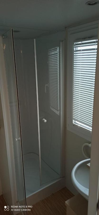 Casita Mh Acogedora Para 6 Con Jacuzzy 奇克拉纳－德拉弗龙特拉 外观 照片