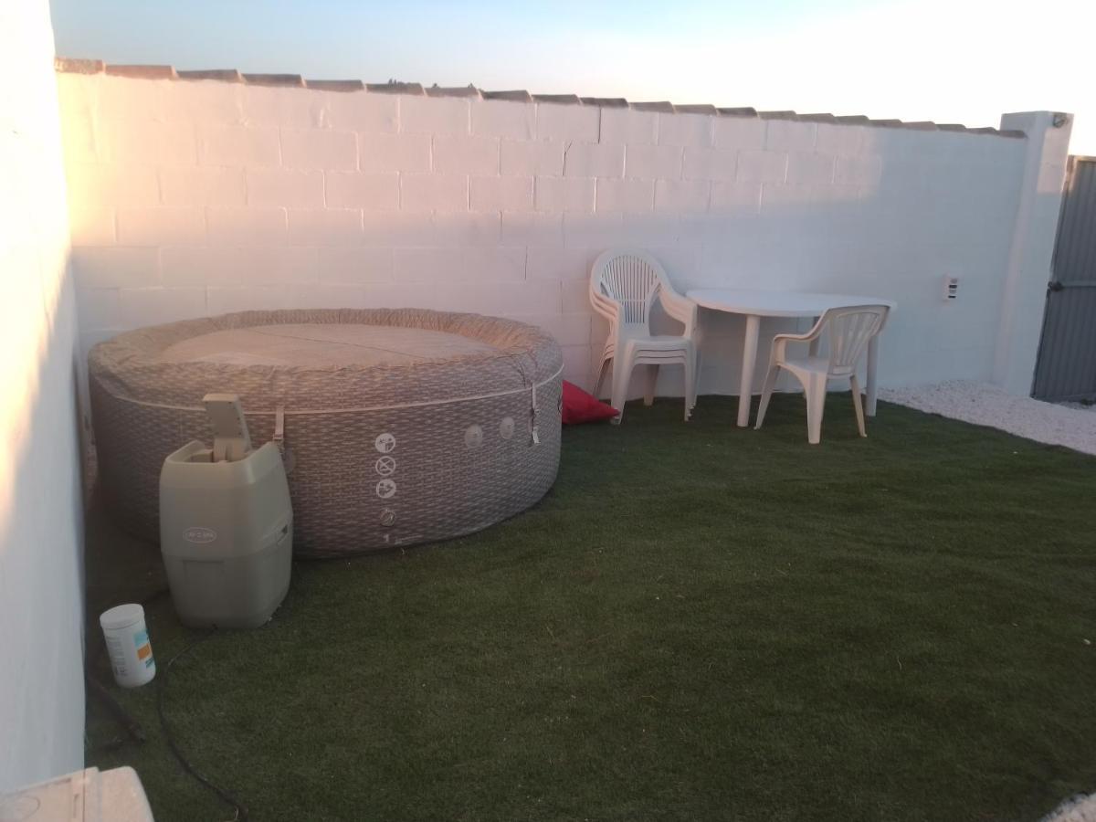 Casita Mh Acogedora Para 6 Con Jacuzzy 奇克拉纳－德拉弗龙特拉 外观 照片